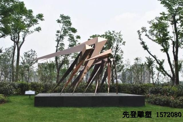 �Ͼ����ܮa(ch��n)�I(y��)����جF(xi��n)�x����